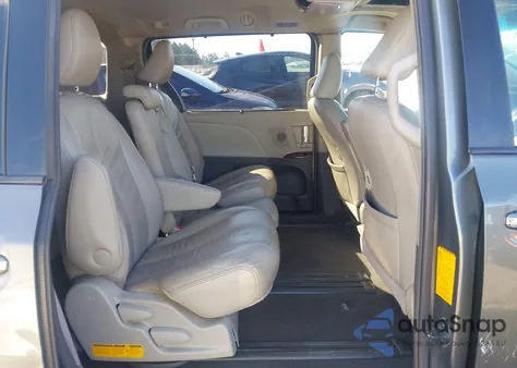 2011 Toyota Sienna Xle V6 from USA, damaged, VIN 5TDYK3DC8BS075113